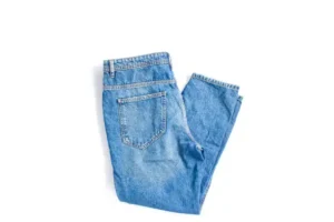 Resultado de dobladillo y bastilla en pantalón terminado